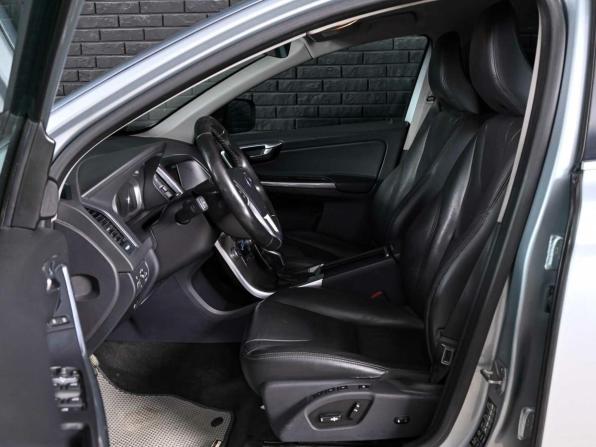 Volvo XC60 I Рестайлинг с пробегом 2015 года, цена 1 965 000 рублей, 295350 км, внедорожник, Автокод Объявления