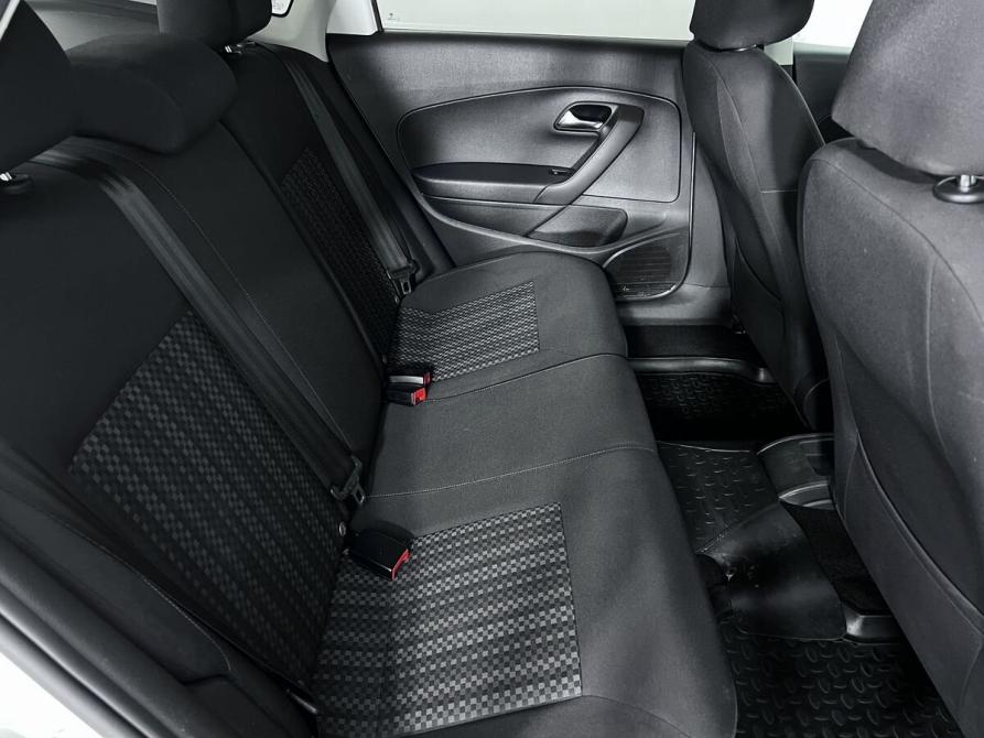 Volkswagen Polo V Рестайлинг Калининград  - изображение 11