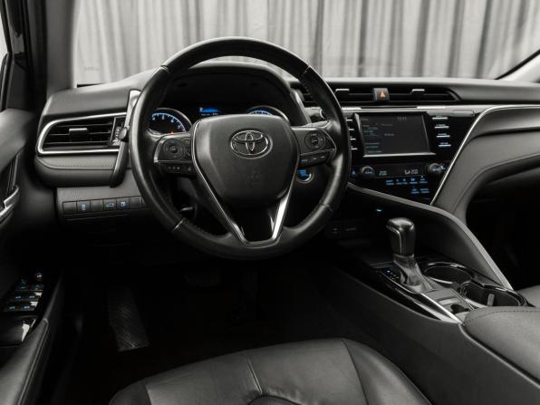 Toyota Camry VIII (XV70) с пробегом 2018 года, цена 2 120 000 рублей, 163899 км, седан, Автокод Объявления