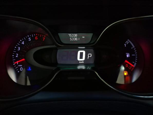 Renault Kaptur I с пробегом 2017 года, цена 1 280 000 рублей, 74741 км, внедорожник, Автокод Объявления