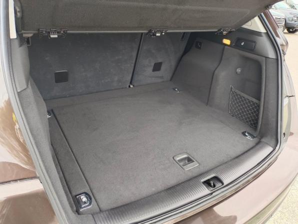 Audi Q5 I (8R) Рестайлинг с пробегом 2013 года, цена 1 860 000 рублей, 134000 км, внедорожник, Автокод Объявления