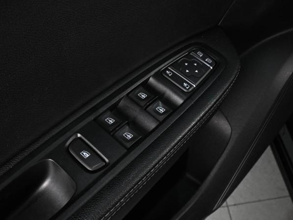 Renault Arkana I с пробегом 2020 года, цена 1 740 000 рублей, 68440 км, внедорожник, Автокод Объявления