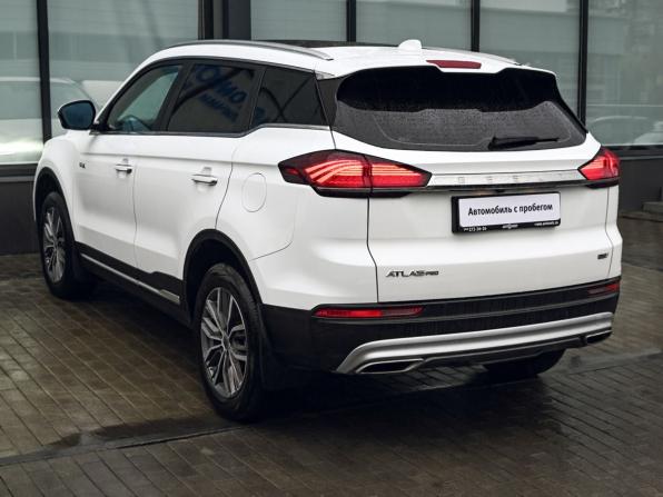 Geely Atlas Pro с пробегом 2022 года, цена 1 975 000 рублей, 64000 км, внедорожник, Автокод Объявления