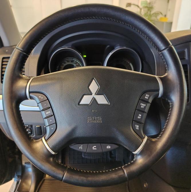 Mitsubishi Pajero IV Санкт-Петербург  - изображение 20