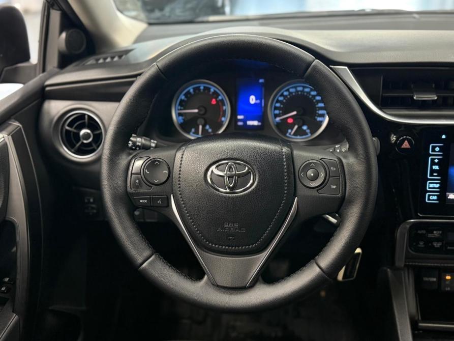 Toyota Corolla XI (E160 E170 E180) Рестайлинг 1 Казань  - изображение 17