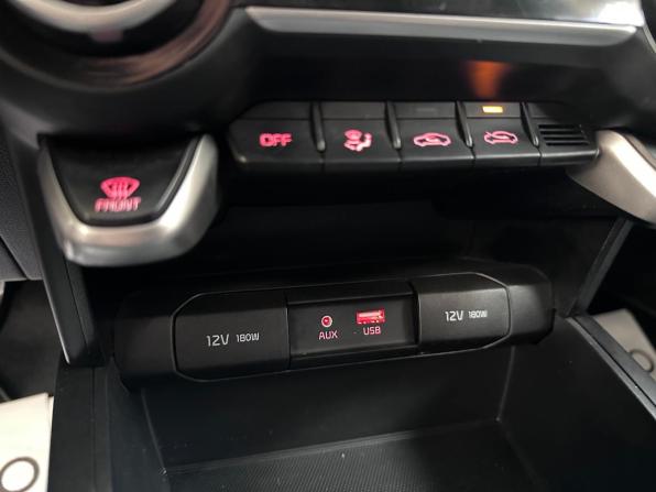 Kia Rio IV с пробегом 2018 года, цена 1 450 000 рублей, 73743 км, хэтчбек, Автокод Объявления