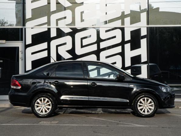 Volkswagen Polo V с пробегом 2013 года, цена 860 000 рублей, 205685 км, седан, Автокод Объявления