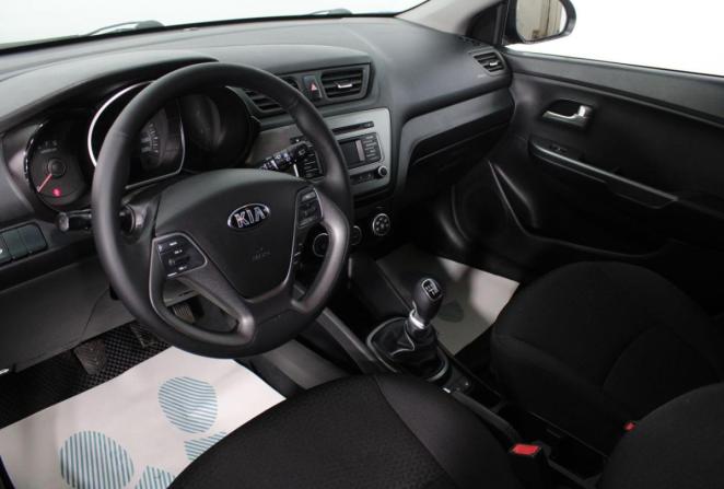 Kia Rio III Рестайлинг с пробегом 2016 года, цена 1 000 000 рублей, 160000 км, хэтчбек, Автокод Объявления