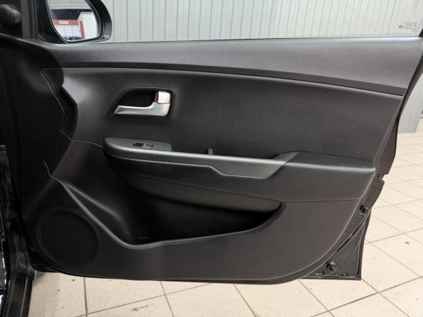 Kia Rio III Рестайлинг с пробегом 2015 года, цена 1 131 000 рублей, 167309 км, седан, Автокод Объявления