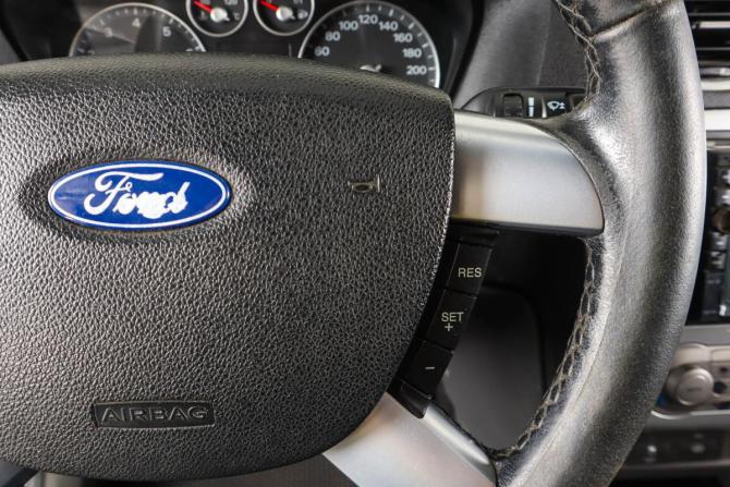 Ford Focus II с пробегом 2007 года, цена 369 000 рублей, 197953 км, седан, Автокод Объявления