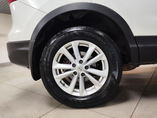 Nissan Qashqai II с пробегом 2014 года, цена 1 019 000 рублей, 203172 км, внедорожник, Автокод Объявления