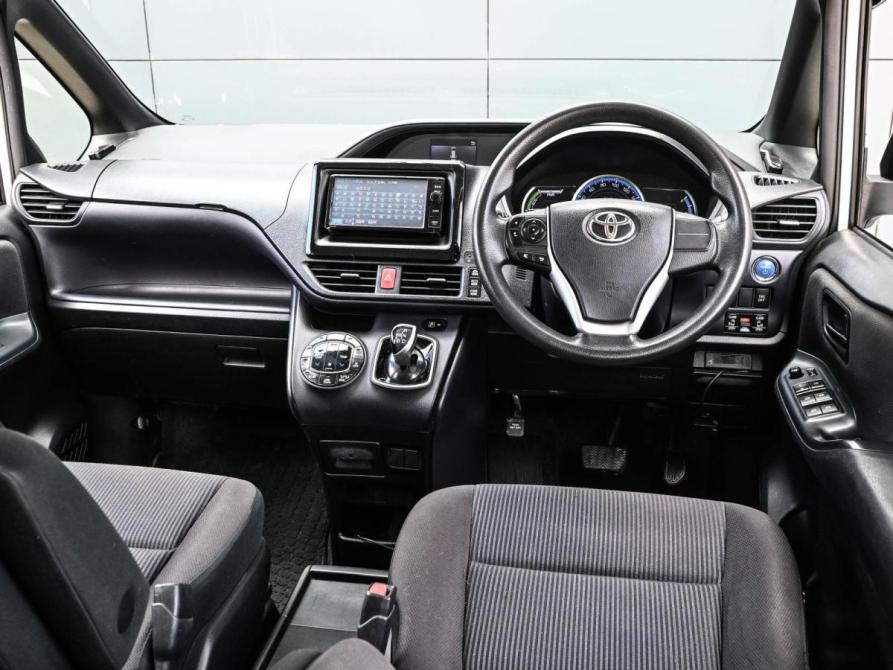 Toyota Noah III (R80) Новороссийск  - изображение 6