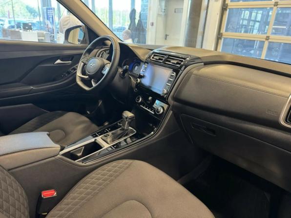 Hyundai Creta II с пробегом 2022 года, цена 2 204 000 рублей, 113297 км, внедорожник, Автокод Объявления