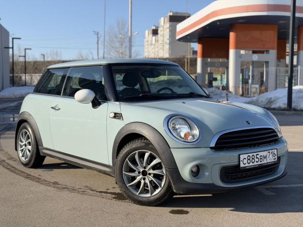 Mini Hatch II (R56) Рестайлинг с пробегом 2011 года, цена 965 000 рублей, 129350 км, хэтчбек, Автокод Объявления