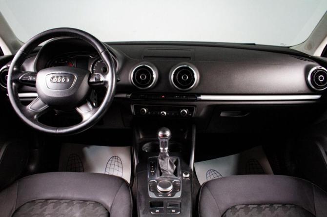 Audi A3 III (8V) с пробегом 2013 года, цена 1 319 000 рублей, 203500 км, седан, Автокод Объявления