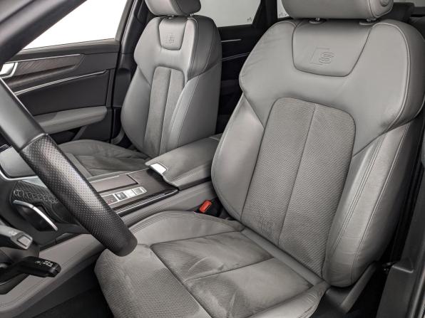 Audi A6 V (C8) с пробегом 2021 года, цена 4 530 000 рублей, 61659 км, седан, Автокод Объявления
