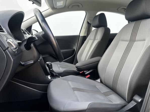 Volkswagen Polo V Рестайлинг с пробегом 2016 года, цена 1 170 000 рублей, 133735 км, седан, Автокод Объявления