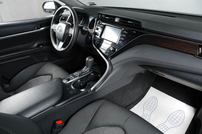 Toyota Camry VIII (XV70) с пробегом 2019 года, цена 3 249 000 рублей, 95100 км, седан, Автокод Объявления
