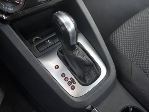 Volkswagen Jetta VI Рестайлинг с пробегом 2014 года, цена 1 096 900 рублей, 149035 км, седан, Автокод Объявления