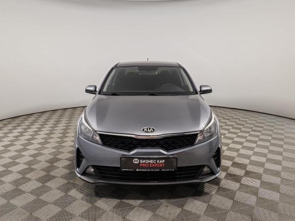 Kia Rio IV Рестайлинг с пробегом 2021 года, цена 1 485 000 рублей, 71596 км, седан, Автокод Объявления