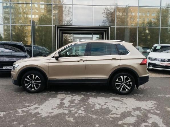Volkswagen Tiguan II с пробегом 2019 года, цена 2 199 000 рублей, 128987 км, внедорожник, Автокод Объявления
