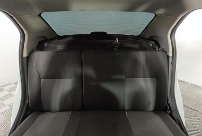 Renault Logan II Рестайлинг с пробегом 2019 года, цена 979 000 рублей, 24000 км, седан, Автокод Объявления