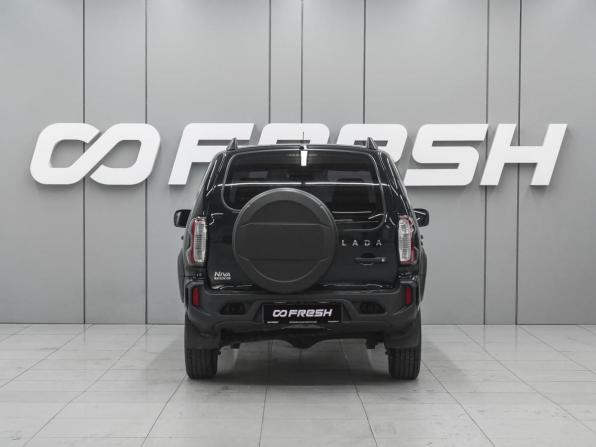 Lada (ВАЗ) Niva Travel I с пробегом 2023 года, цена 1 170 000 рублей, 5700 км, внедорожник, Автокод Объявления