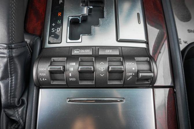 Lexus LX III с пробегом 2011 года, цена 3 849 000 рублей, 255000 км, внедорожник, Автокод Объявления