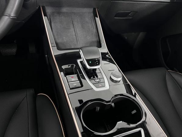 Omoda C5 I с пробегом 2023 года, цена 1 990 000 рублей, 20381 км, внедорожник, Автокод Объявления