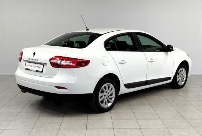 Renault Fluence I Рестайлинг с пробегом 2015 года, цена 970 000 рублей, 171752 км, седан, Автокод Объявления