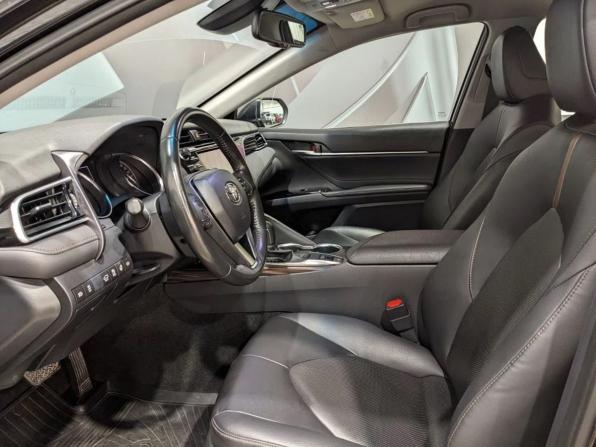 Toyota Camry VIII (XV70) с пробегом 2019 года, цена 2 895 000 рублей, 122700 км, седан, Автокод Объявления