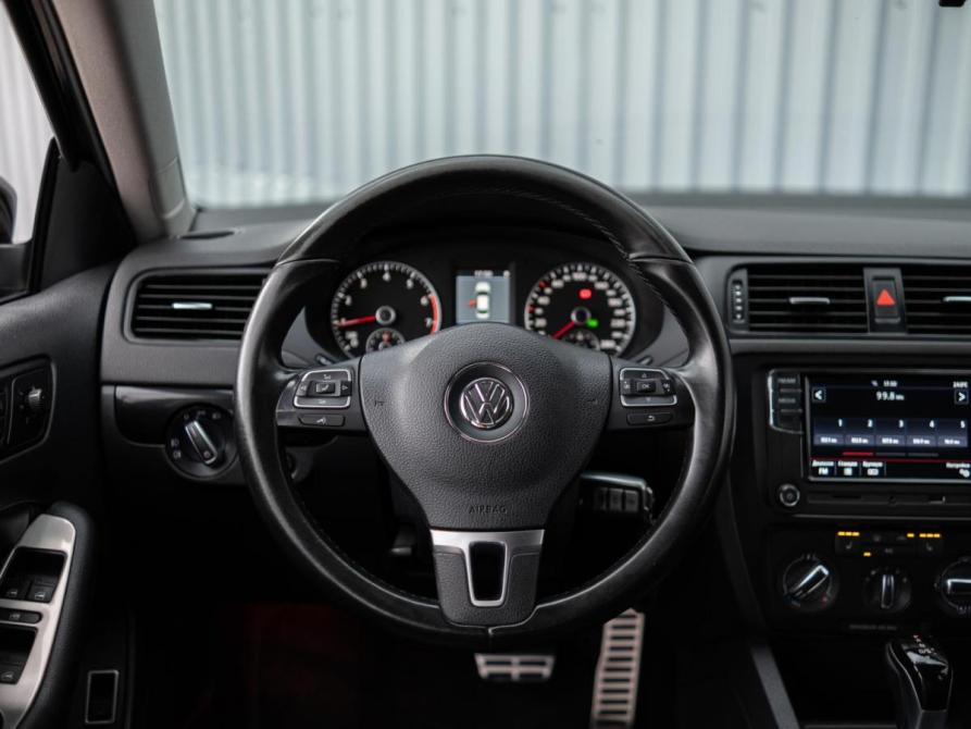 Volkswagen Jetta VI Сочи  - изображение 13