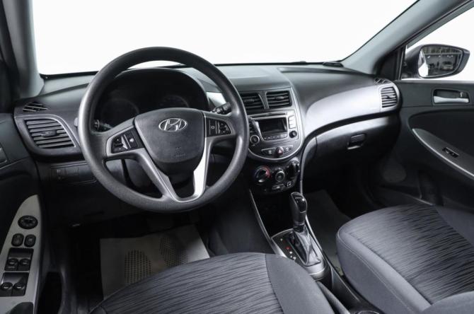 Hyundai Solaris I Рестайлинг с пробегом 2015 года, цена 1 179 000 рублей, 105000 км, хэтчбек, Автокод Объявления