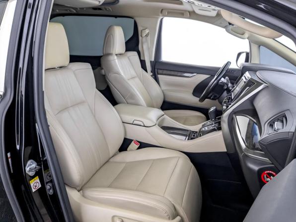 Toyota Alphard III Рестайлинг с пробегом 2018 года, цена 4 700 000 рублей, 137502 км, минивэн, Автокод Объявления