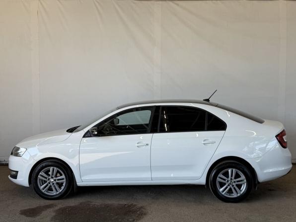 Skoda Rapid I Рестайлинг с пробегом 2018 года, цена 990 000 рублей, 169360 км, лифтбек, Автокод Объявления