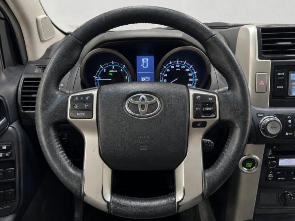 Toyota Land Cruiser Prado 150 Series с пробегом 2012 года, цена 2 870 000 рублей, 232000 км, внедорожник, Автокод Объявления