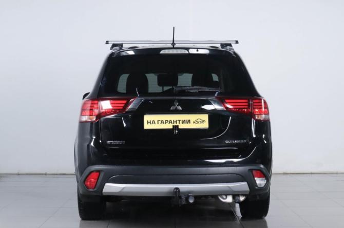 Mitsubishi Outlander III Рестайлинг 2 с пробегом 2016 года, цена 1 659 000 рублей, 214000 км, внедорожник, Автокод Объявления