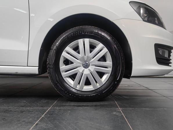 Volkswagen Polo V Рестайлинг с пробегом 2019 года, цена 1 097 000 рублей, 92278 км, седан, Автокод Объявления