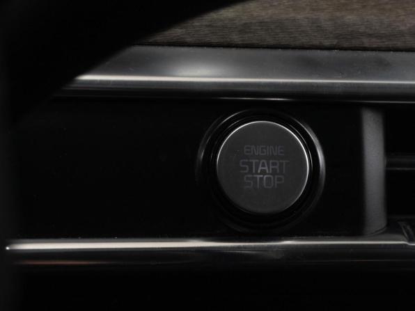 Kia K5 III с пробегом 2020 года, цена 1 789 000 рублей, 320122 км, седан, Автокод Объявления