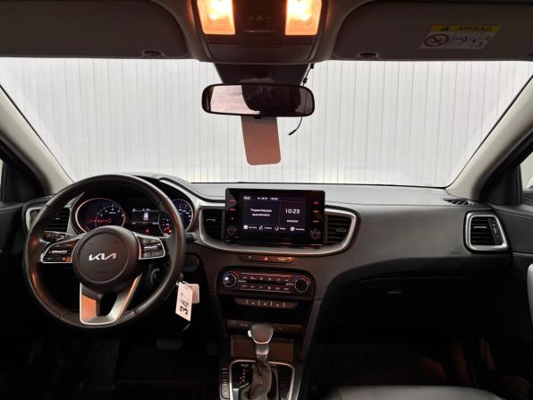 Kia Ceed III Рестайлинг с пробегом 2021 года, цена 1 997 000 рублей, 89530 км, универсал, Автокод Объявления