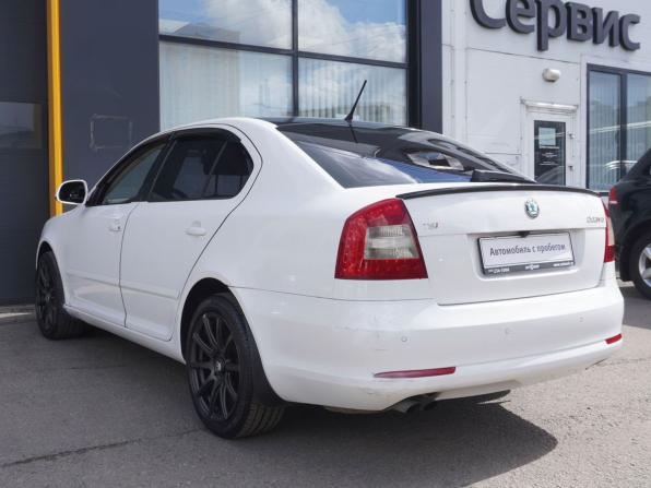 Skoda Octavia II (A5) Рестайлинг с пробегом 2011 года, цена 720 000 рублей, 270145 км, лифтбек, Автокод Объявления