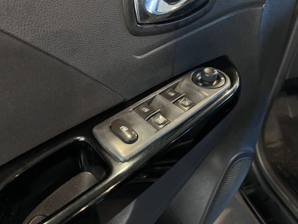 Renault Kaptur I с пробегом 2017 года, цена 1 250 000 рублей, 156020 км, внедорожник, Автокод Объявления