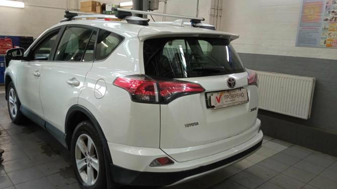 Toyota RAV4 IV (XA40) Рестайлинг с пробегом 2017 года, цена 2 140 000 рублей, 134603 км, внедорожник, Автокод Объявления