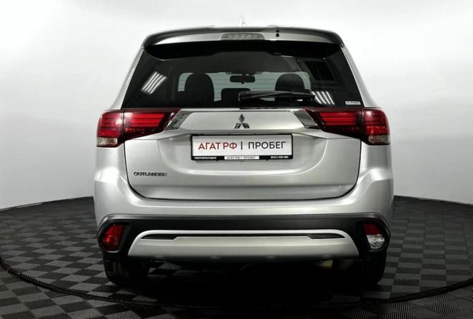Mitsubishi Outlander III Рестайлинг 3 с пробегом 2021 года, цена 2 255 000 рублей, 141983 км, внедорожник, Автокод Объявления
