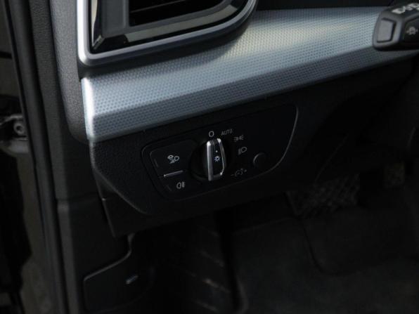 Audi Q5 II (FY) Рестайлинг с пробегом 2024 года, цена 6 198 888 рублей, 3537 км, внедорожник, Автокод Объявления