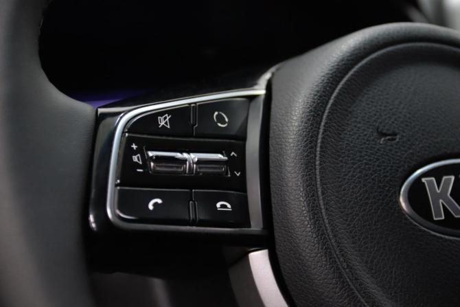 Kia Sportage IV Рестайлинг с пробегом 2019 года, цена 1 845 450 рублей, 86280 км, внедорожник, Автокод Объявления