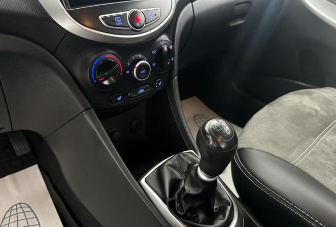 Hyundai Solaris I с пробегом 2011 года, цена 625 000 рублей, 278761 км, седан, Автокод Объявления