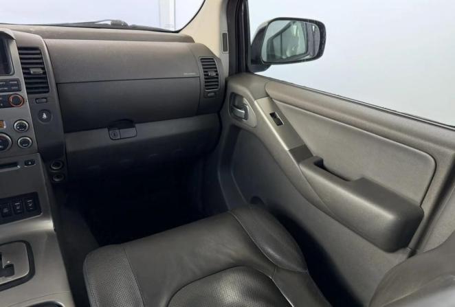 Nissan Pathfinder III с пробегом 2006 года, цена 1 125 000 рублей, 238945 км, внедорожник, Автокод Объявления
