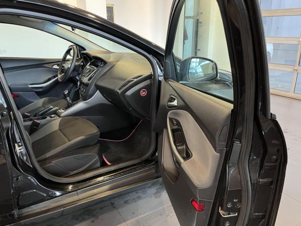 Ford Focus III с пробегом 2011 года, цена 583 000 рублей, 226695 км, хэтчбек, Автокод Объявления