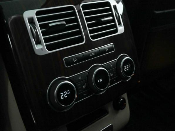 Land Rover Range Rover IV с пробегом 2015 года, цена 3 480 000 рублей, 235250 км, внедорожник, Автокод Объявления